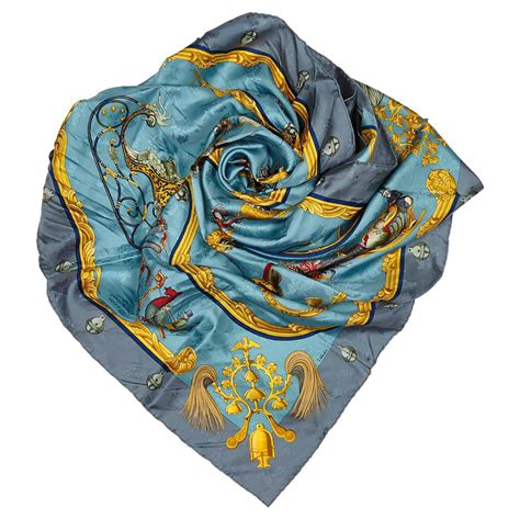 foulard cheveux femme hermes|Hermes soie femme.